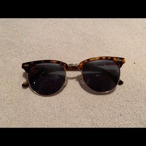 Urban Outfitters tortoise sunglasses